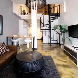 Aparthotel Loft - Sla 7 Night Minimum, Seoel
