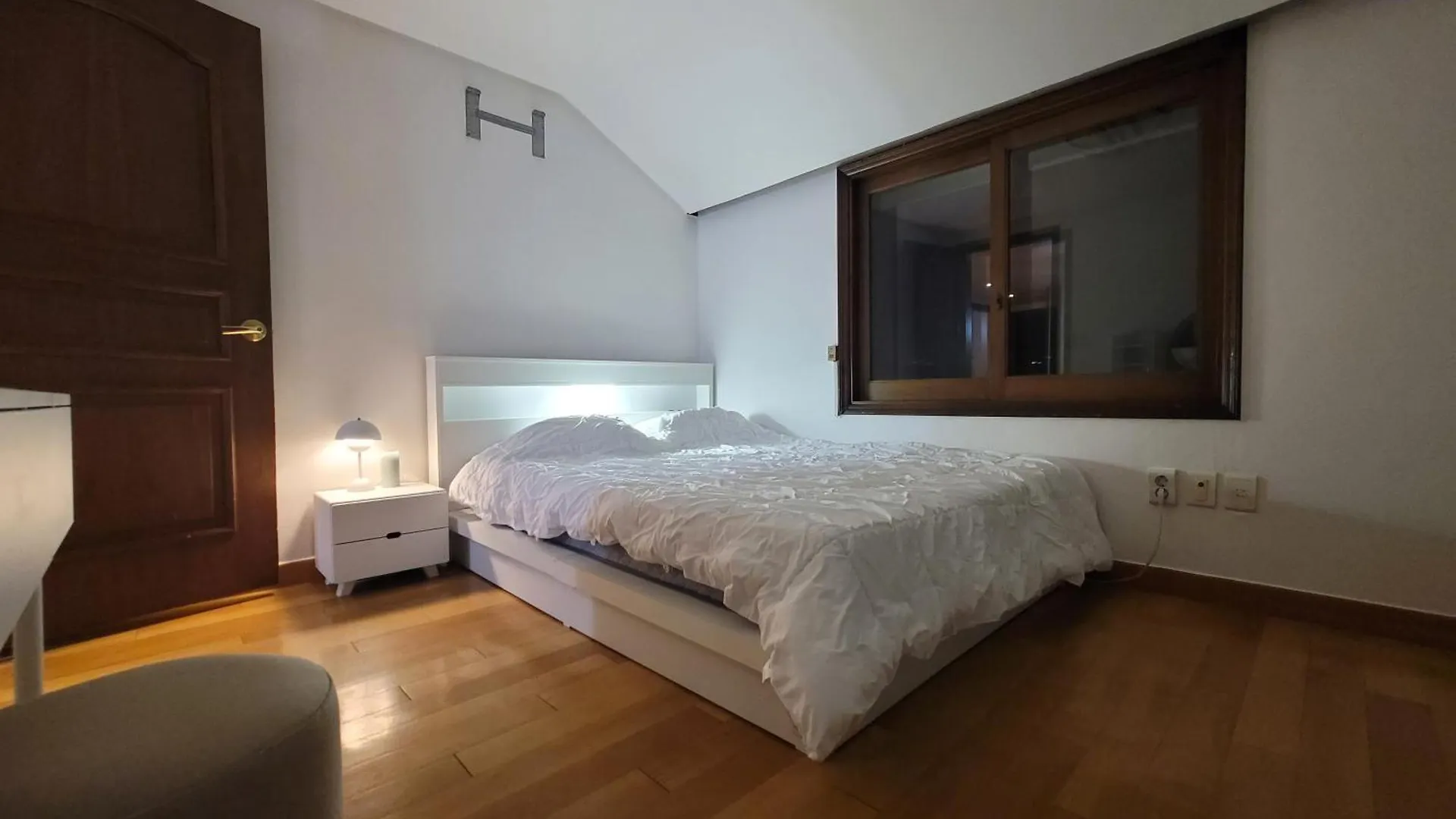 A Comfortable Detached House In The Heart Of The City Seul Coreia do Sul
